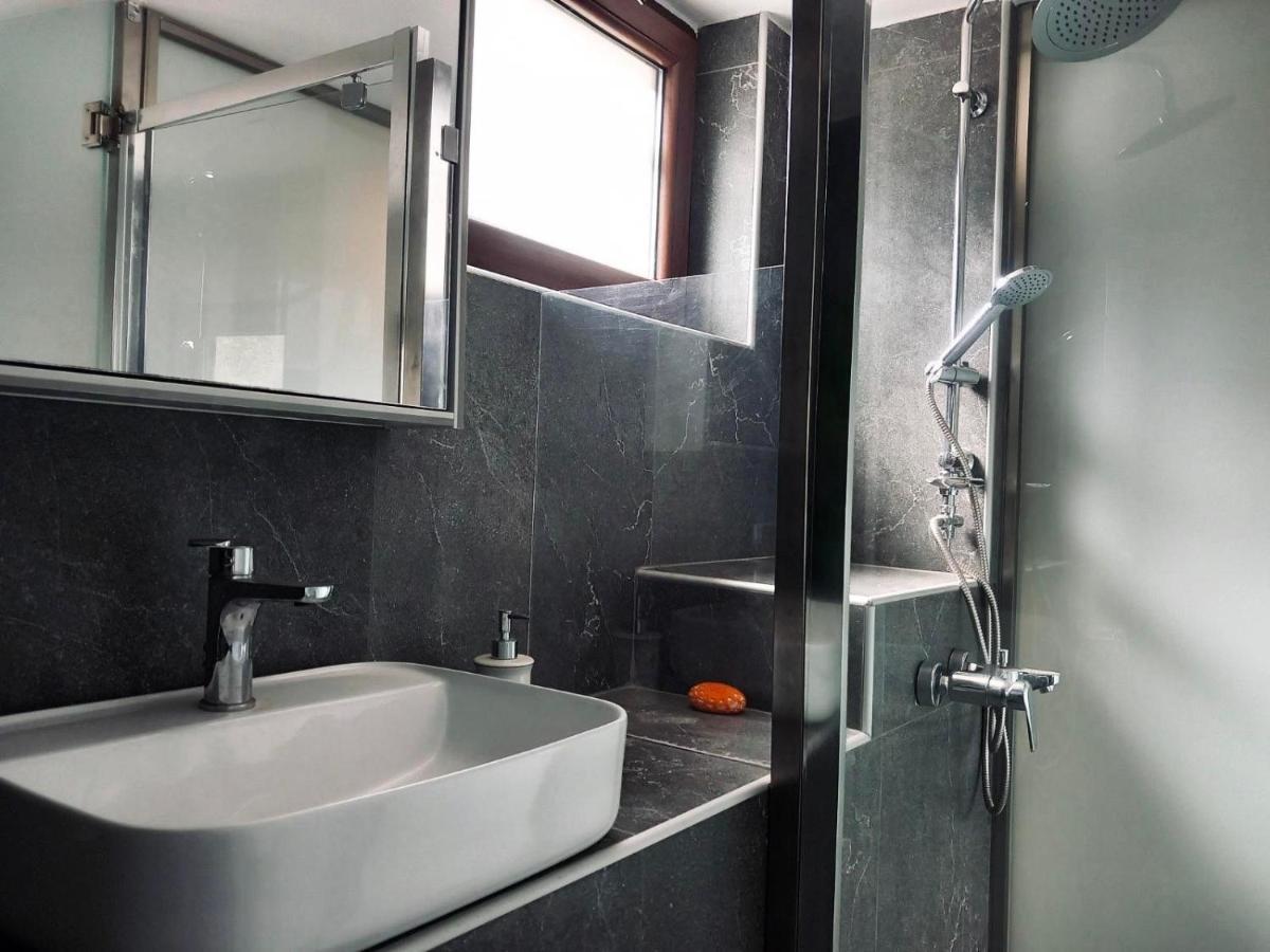 Moxy Paxos Apartments Gaios Ngoại thất bức ảnh